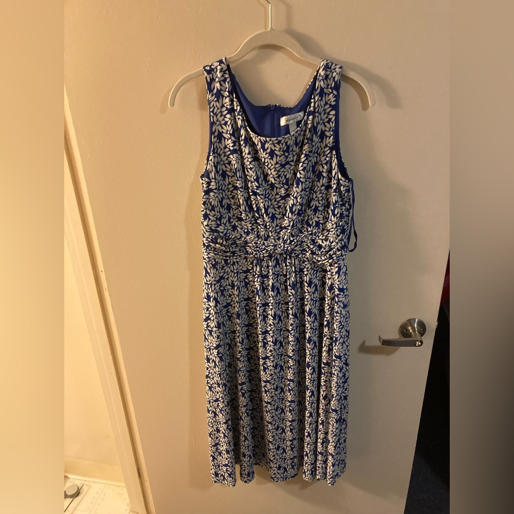 Dress Barn size 12 blue and white floral pattern. Excellent condition
